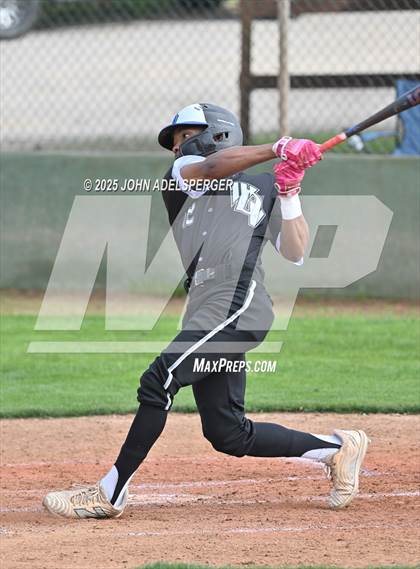 Thumbnail 2 in Long Beach Poly @ Wiseburn- Da Vinci photogallery.