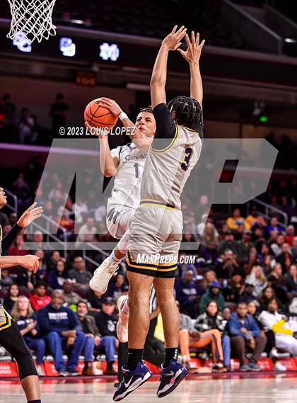 Thumbnail 3 in Sierra Canyon vs. Wheeler (The Chosen One's Invitational) photogallery.
