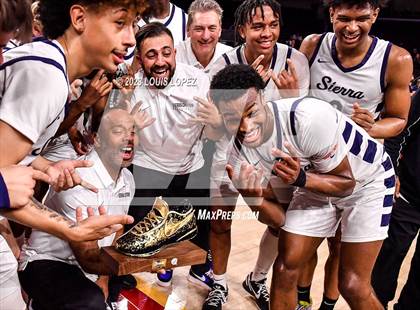 Thumbnail 2 in Sierra Canyon vs. Wheeler (The Chosen One's Invitational) photogallery.