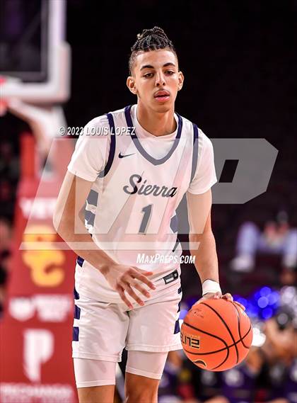 Thumbnail 1 in Sierra Canyon vs. Wheeler (The Chosen One's Invitational) photogallery.