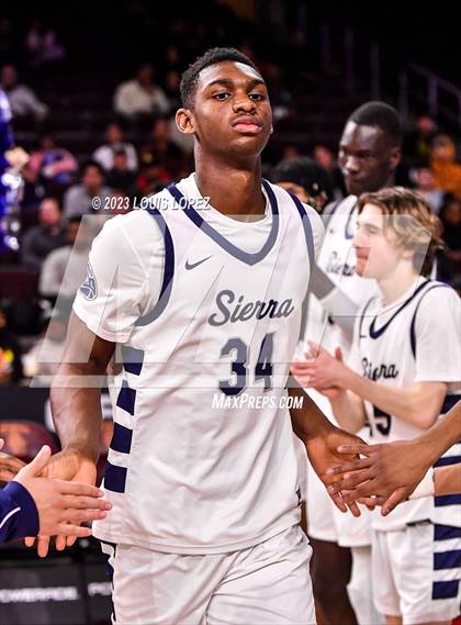 Thumbnail 1 in Sierra Canyon vs. Wheeler (The Chosen One's Invitational) photogallery.