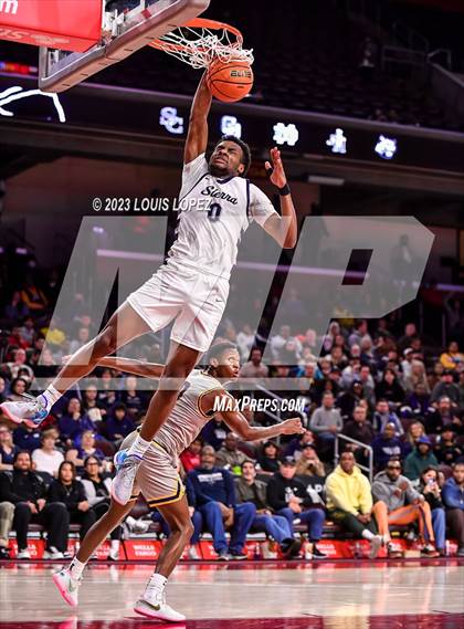 Thumbnail 1 in Sierra Canyon vs. Wheeler (The Chosen One's Invitational) photogallery.