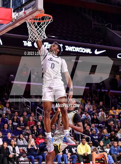 Thumbnail 1 in Sierra Canyon vs. Wheeler (The Chosen One's Invitational) photogallery.