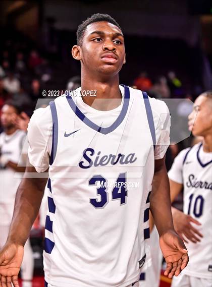 Thumbnail 1 in Sierra Canyon vs. Wheeler (The Chosen One's Invitational) photogallery.