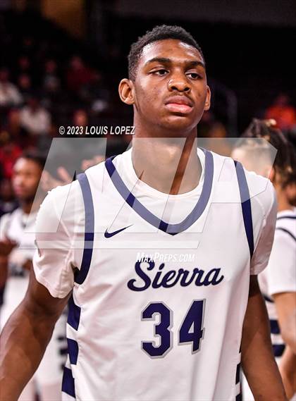 Thumbnail 3 in Sierra Canyon vs. Wheeler (The Chosen One's Invitational) photogallery.