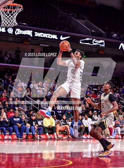 Thumbnail 3 in Sierra Canyon vs. Wheeler (The Chosen One's Invitational) photogallery.