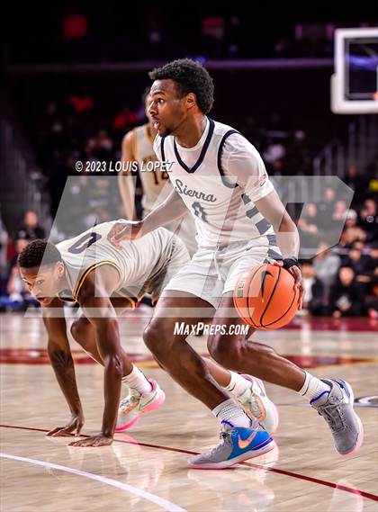 Thumbnail 2 in Sierra Canyon vs. Wheeler (The Chosen One's Invitational) photogallery.