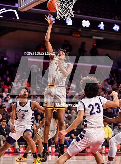 Thumbnail 1 in Sierra Canyon vs. Wheeler (The Chosen One's Invitational) photogallery.