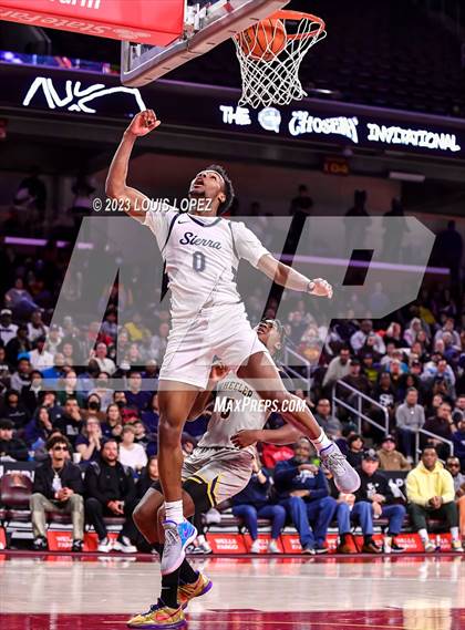 Thumbnail 3 in Sierra Canyon vs. Wheeler (The Chosen One's Invitational) photogallery.