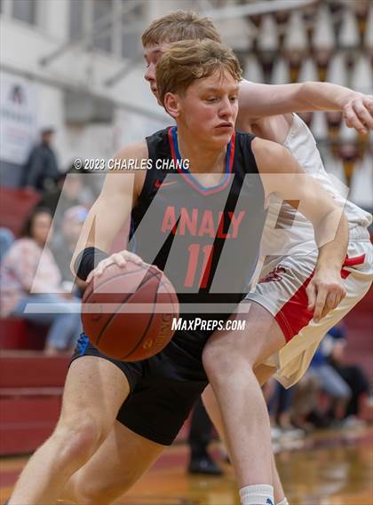 Thumbnail 1 in Truckee vs. Analy (Russ Peterich Viking Tippoff Classic) photogallery.