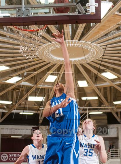 Thumbnail 2 in Springfield vs. Braintree (Spalding Hoophall Classic) photogallery.