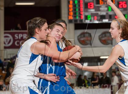 Thumbnail 1 in Springfield vs. Braintree (Spalding Hoophall Classic) photogallery.