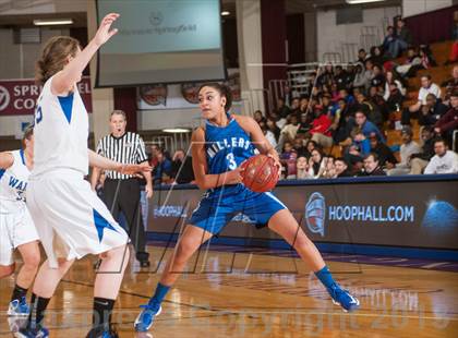 Thumbnail 3 in Springfield vs. Braintree (Spalding Hoophall Classic) photogallery.
