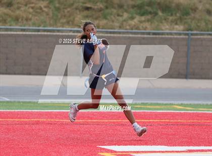 Thumbnail 2 in Smoky Hill vs Legend (Regis Jesuit High School) photogallery.