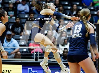 Thumbnail 2 in Goliad vs. Bushland (UIL 3A D1 Volleyball Final) photogallery.