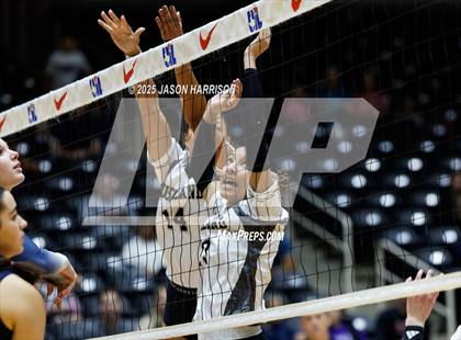 Thumbnail 2 in Goliad vs. Bushland (UIL 3A D1 Volleyball Final) photogallery.