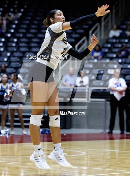 Thumbnail 2 in Goliad vs. Bushland (UIL 3A D1 Volleyball Final) photogallery.