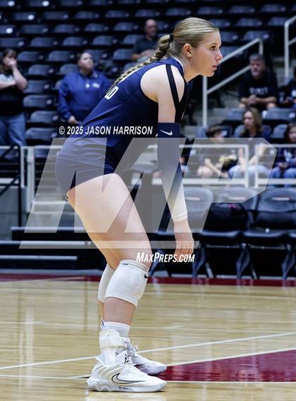 Thumbnail 1 in Goliad vs. Bushland (UIL 3A D1 Volleyball Final) photogallery.