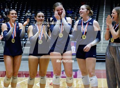 Thumbnail 2 in Goliad vs. Bushland (UIL 3A D1 Volleyball Final) photogallery.