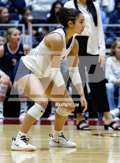 Thumbnail 3 in Goliad vs. Bushland (UIL 3A D1 Volleyball Final) photogallery.