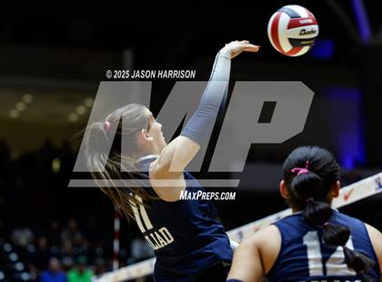 Thumbnail 1 in Goliad vs. Bushland (UIL 3A D1 Volleyball Final) photogallery.