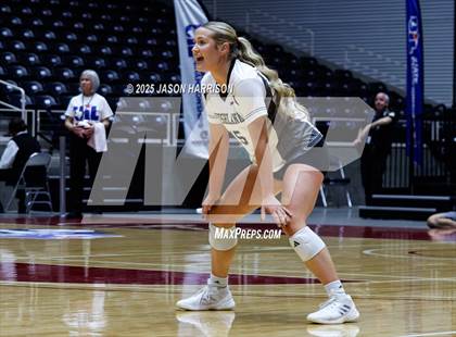 Thumbnail 2 in Goliad vs. Bushland (UIL 3A D1 Volleyball Final) photogallery.