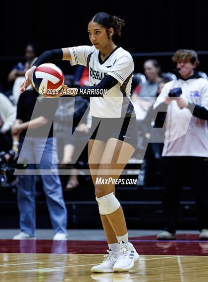 Thumbnail 3 in Goliad vs. Bushland (UIL 3A D1 Volleyball Final) photogallery.