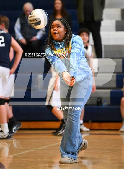 Thumbnail 3 in Branson @ Marin Catholic photogallery.