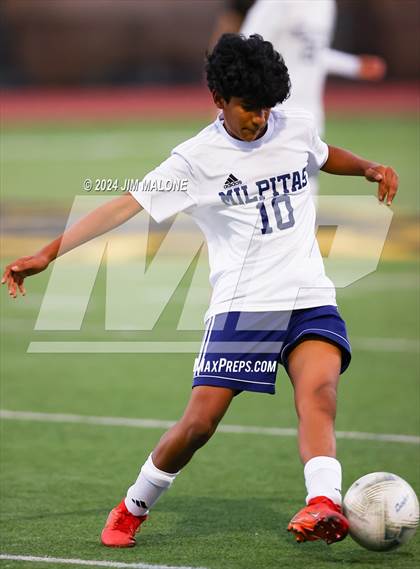 Thumbnail 1 in Milpitas @ Mountain View photogallery.