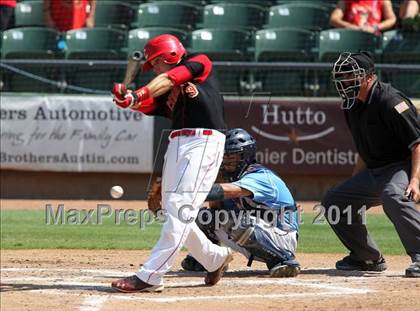Thumbnail 1 in Carroll vs. Coronado (UIL 5A State Semifinal) photogallery.