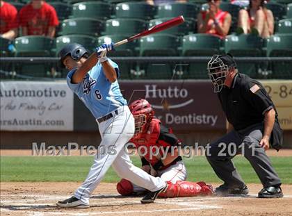 Thumbnail 1 in Carroll vs. Coronado (UIL 5A State Semifinal) photogallery.