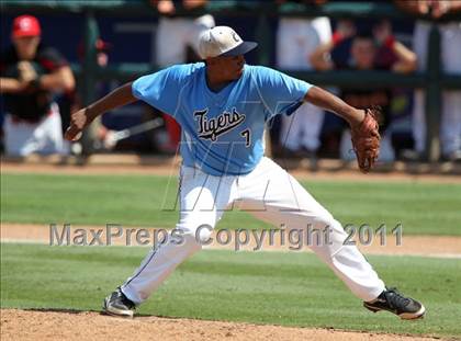 Thumbnail 1 in Carroll vs. Coronado (UIL 5A State Semifinal) photogallery.