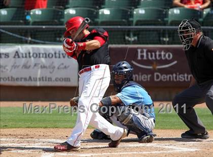 Thumbnail 3 in Carroll vs. Coronado (UIL 5A State Semifinal) photogallery.
