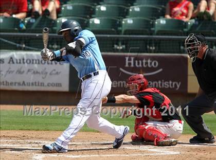 Thumbnail 3 in Carroll vs. Coronado (UIL 5A State Semifinal) photogallery.