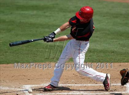 Thumbnail 2 in Carroll vs. Coronado (UIL 5A State Semifinal) photogallery.