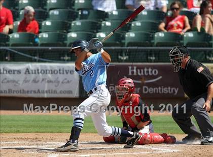 Thumbnail 2 in Carroll vs. Coronado (UIL 5A State Semifinal) photogallery.