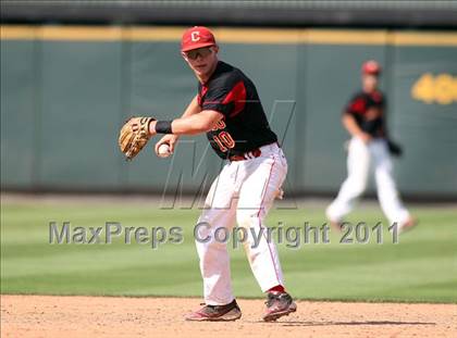 Thumbnail 3 in Carroll vs. Coronado (UIL 5A State Semifinal) photogallery.