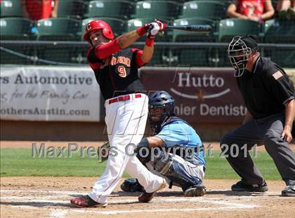Thumbnail 2 in Carroll vs. Coronado (UIL 5A State Semifinal) photogallery.