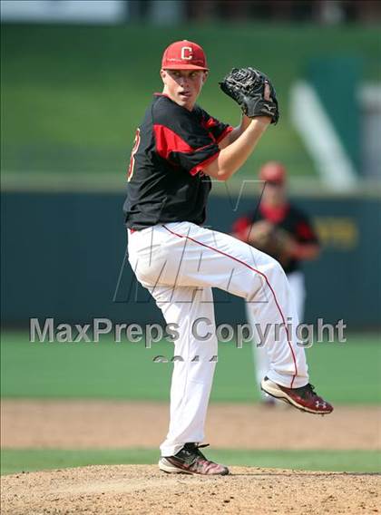Thumbnail 1 in Carroll vs. Coronado (UIL 5A State Semifinal) photogallery.