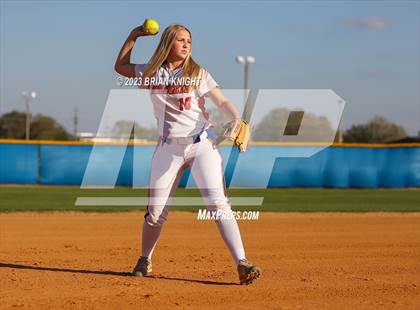 Thumbnail 2 in Hardee (Team & Individuals) photogallery.