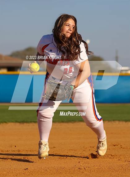 Thumbnail 2 in Hardee (Team & Individuals) photogallery.