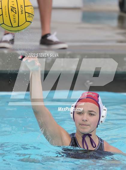 Thumbnail 3 in Rancho Bernardo vs. Santana (San Diego Open) photogallery.