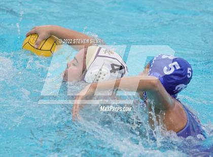Thumbnail 3 in Rancho Bernardo vs. Santana (San Diego Open) photogallery.