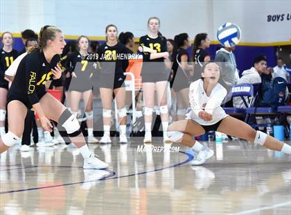 Thumbnail 3 in Torrey Pines vs. Kamehameha Kapalama (Durango Fall Classic) photogallery.