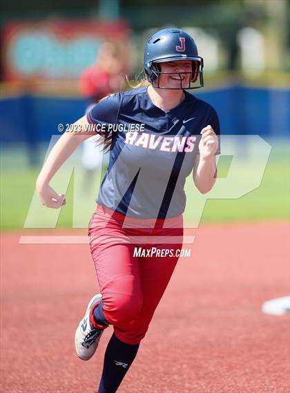 Thumbnail 1 in Yelm @ Juanita (WIAA. 3A District Playoffs) photogallery.