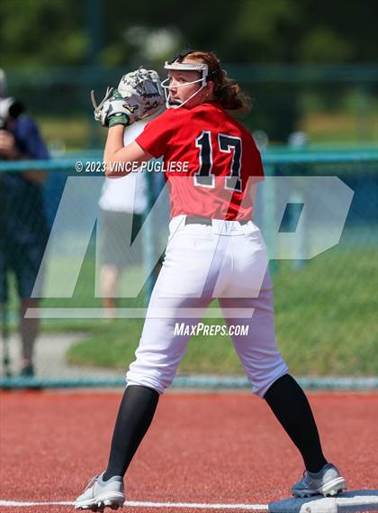 Thumbnail 3 in Yelm @ Juanita (WIAA. 3A District Playoffs) photogallery.