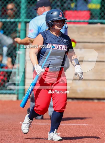 Thumbnail 1 in Yelm @ Juanita (WIAA. 3A District Playoffs) photogallery.