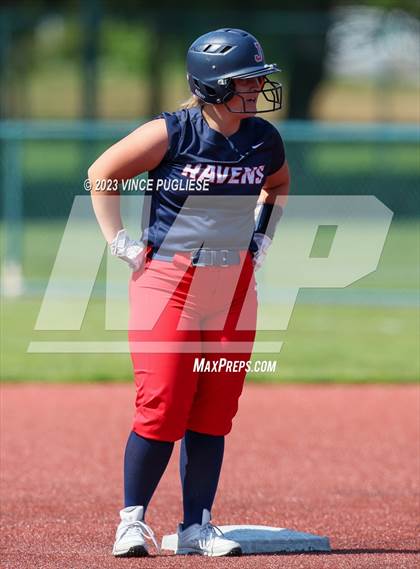 Thumbnail 3 in Yelm @ Juanita (WIAA. 3A District Playoffs) photogallery.