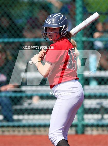 Thumbnail 3 in Yelm @ Juanita (WIAA. 3A District Playoffs) photogallery.