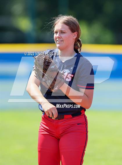 Thumbnail 2 in Yelm @ Juanita (WIAA. 3A District Playoffs) photogallery.